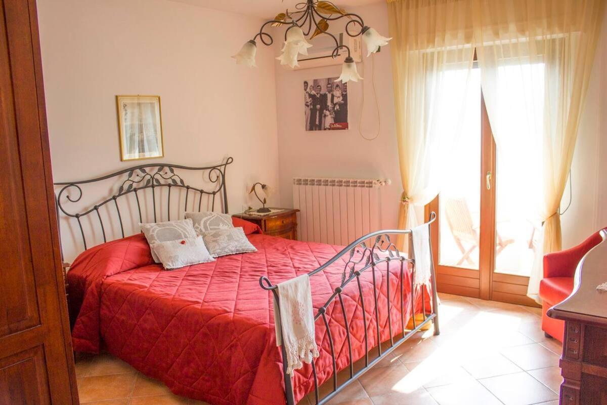 B&B "Za' Vittoria"#LagodiБомба Экстерьер фото